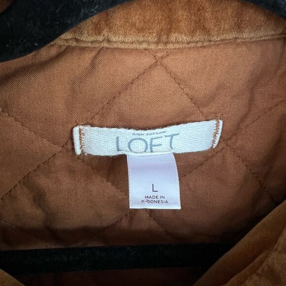 Ann Taylor LOFT Velvet Quilted Jacket | Size L - Picture 3 of 7